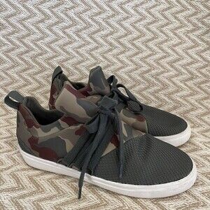 Steve Madden Lancer Mid Top Sneaker